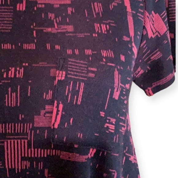 LulaRoe Carly Back and Red Abstract Print Swing Dress Size XXS - Picture 12 of 14